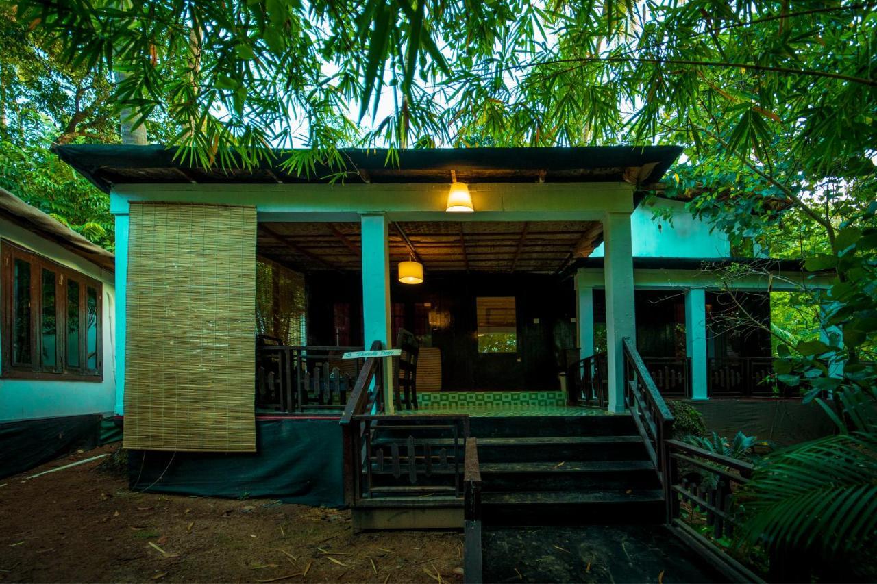 La La Land Resort Goa By Spicy Mango 帕罗林 外观 照片
