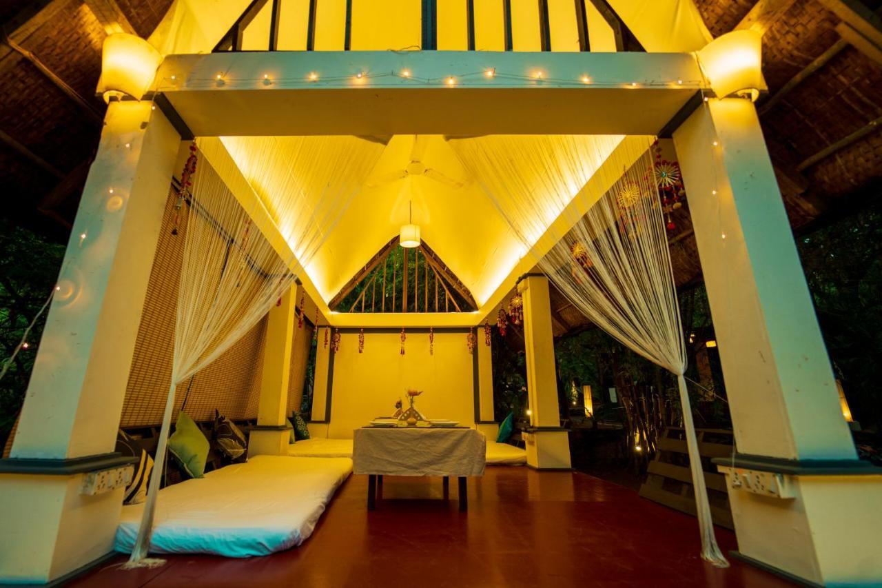 La La Land Resort Goa By Spicy Mango 帕罗林 外观 照片